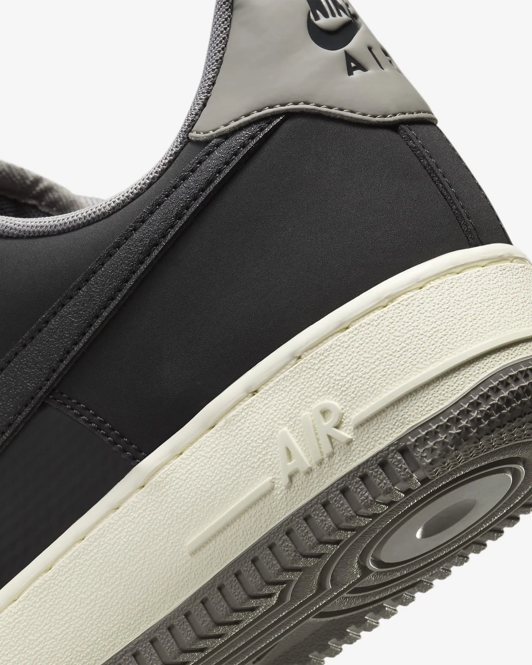 Air Force 1 '07 LV8